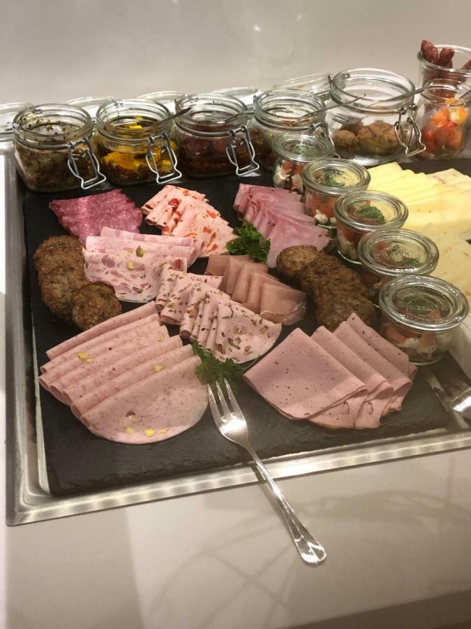 Hotel Am Moosrain Garni 艾汀 外观 照片