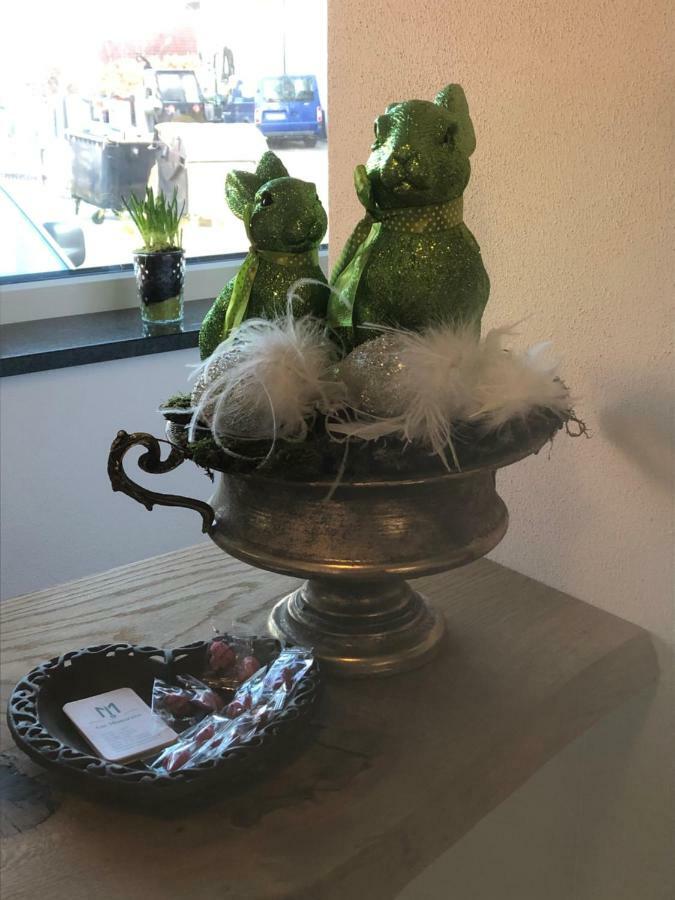 Hotel Am Moosrain Garni 艾汀 外观 照片