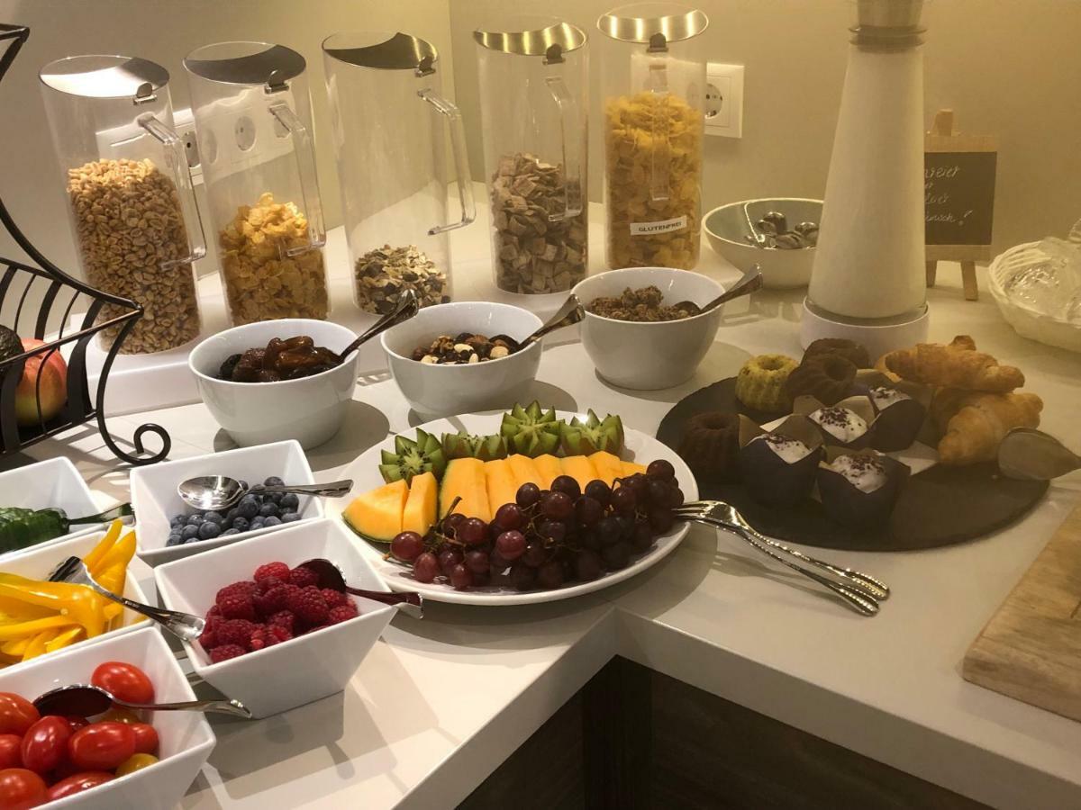 Hotel Am Moosrain Garni 艾汀 外观 照片